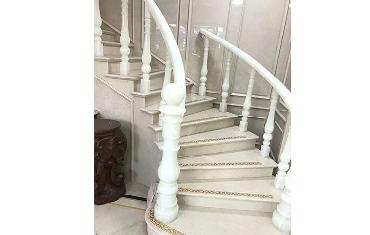 简约大理石楼梯